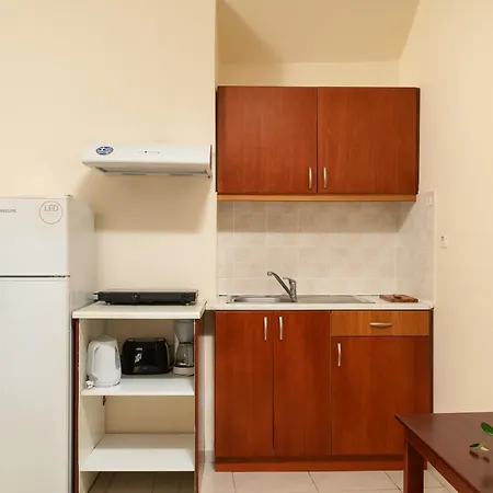 شقة فندقية Evdokia αpartments & Dimitra Village 2*