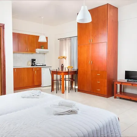 شقة فندقية Evdokia αpartments & Dimitra Village 2*