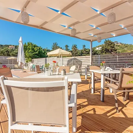 Evdokia αpartments & Dimitra Village 2* Agia Marina